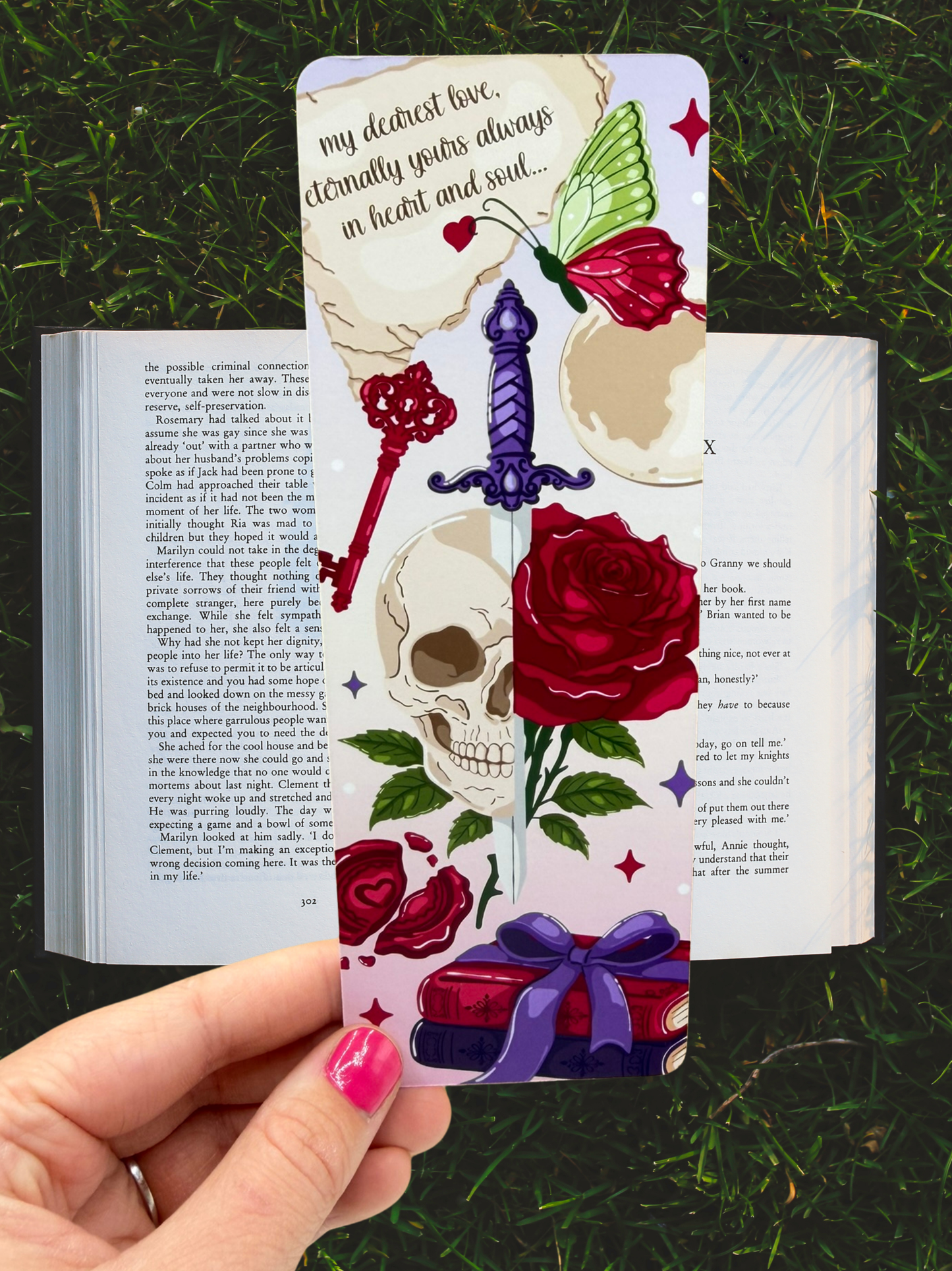Dark Romance Bookmark | Gothic Skull Bookmark
