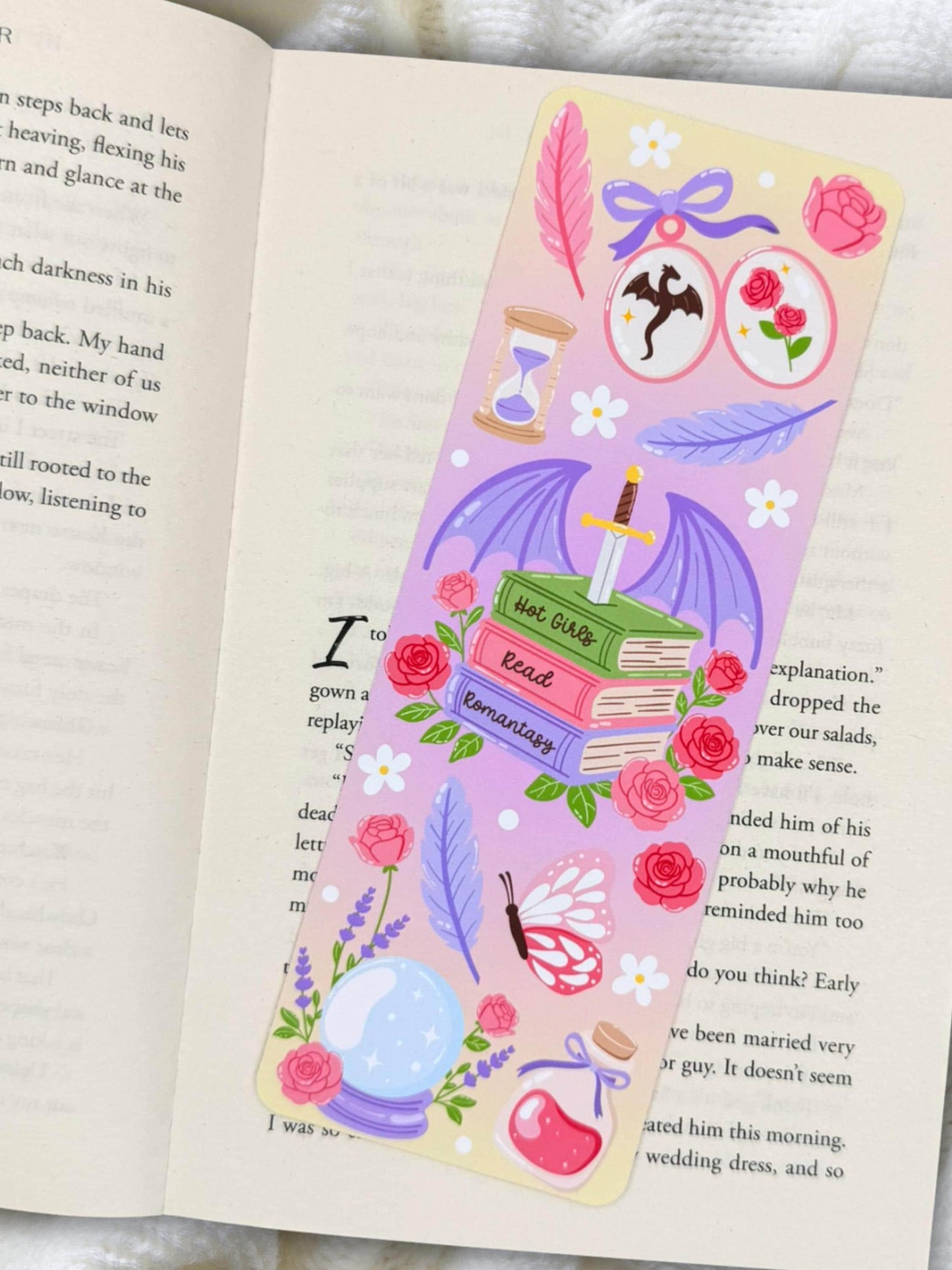 Romantasy Bookmark | Hot Girls Read Romantasy