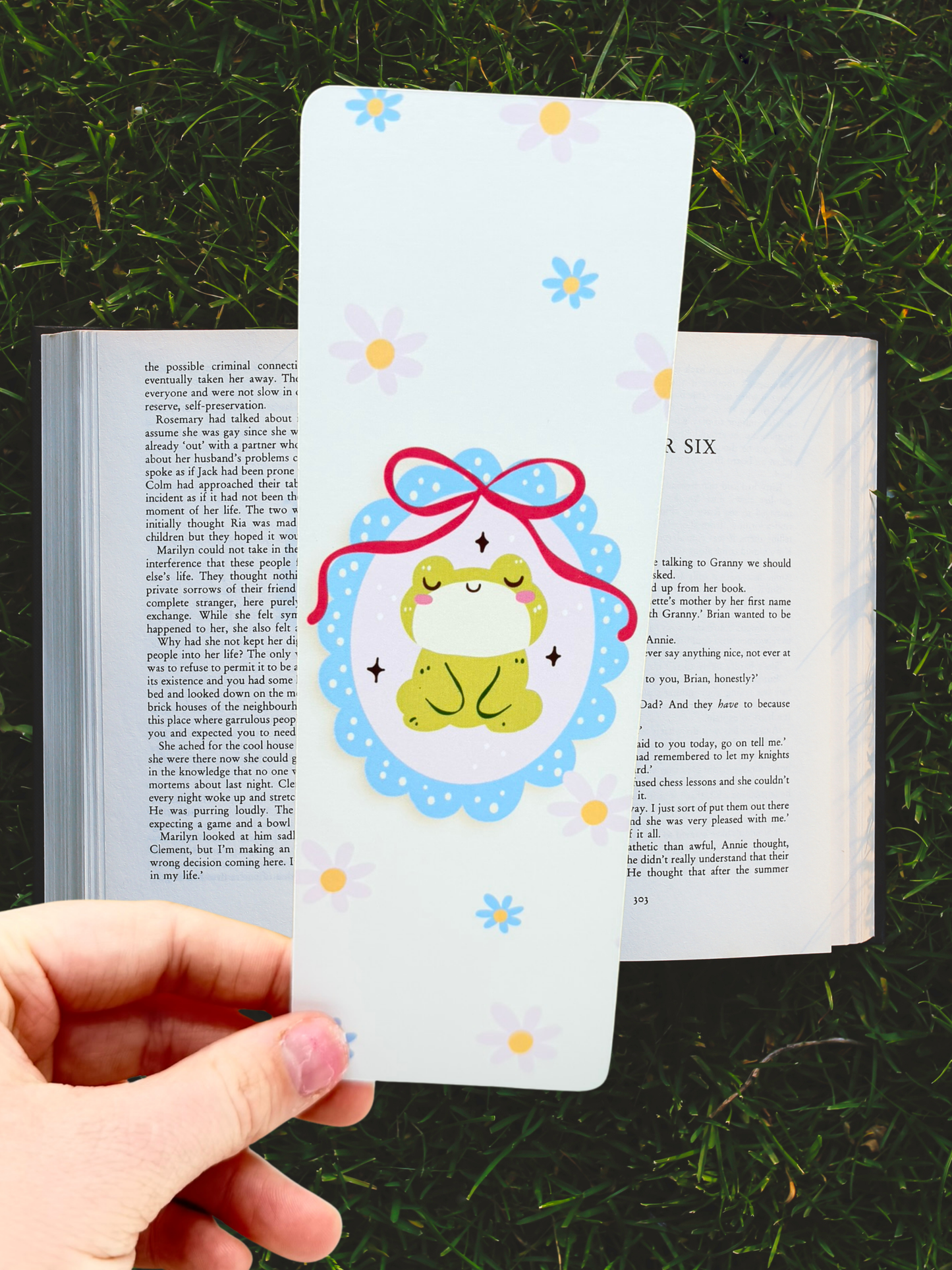 Frog Cameo Bookmark | Cute Kawaii Frog Bookmark