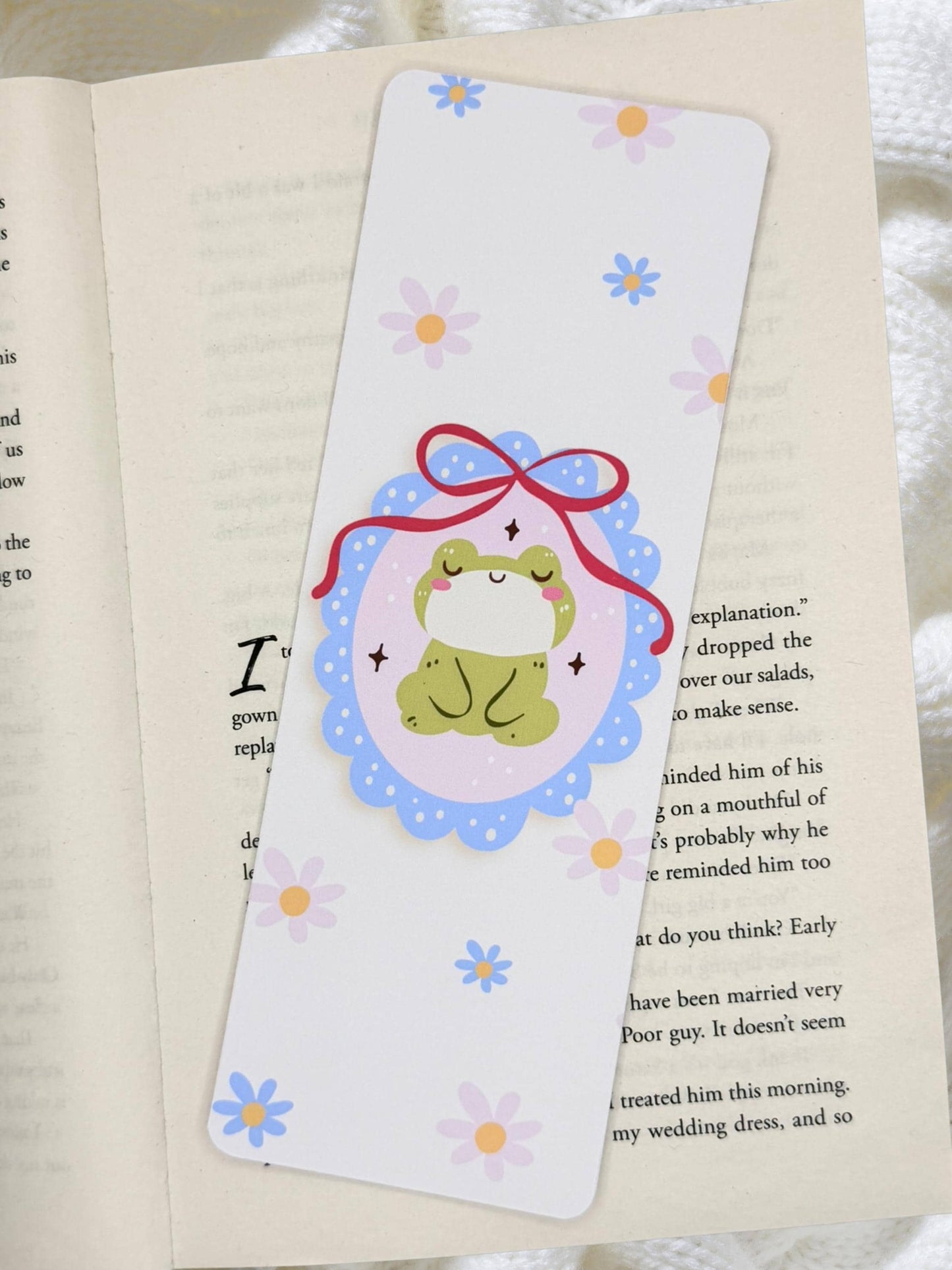 Frog Cameo Bookmark | Cute Kawaii Frog Bookmark
